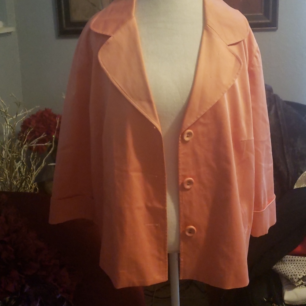 Peach swing jacket COLOR IS PEACH